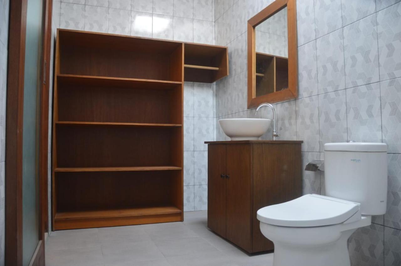 Wiryaroja Guest House تْشانغو المظهر الخارجي الصورة