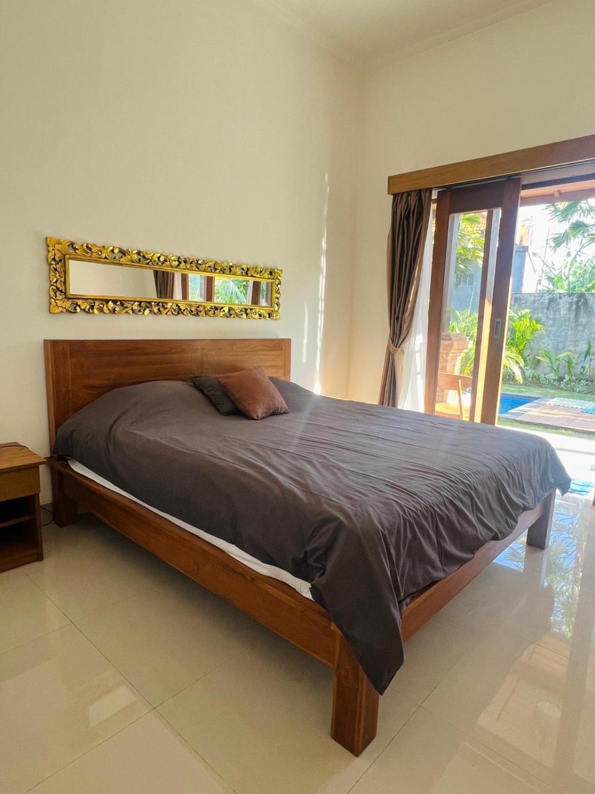 Wiryaroja Guest House تْشانغو المظهر الخارجي الصورة